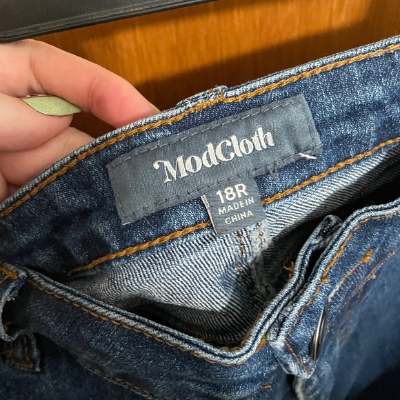 Modcloth the Melrose Flared Jeans Plus Size High Waisted Boot Cut - Picture 4 of 5